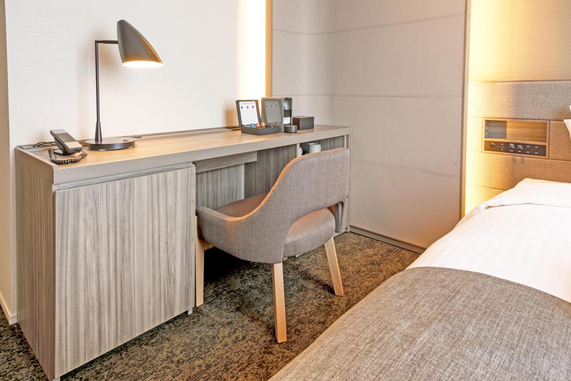 Hotel Jal City Fukuoka Tenjin Esterno foto